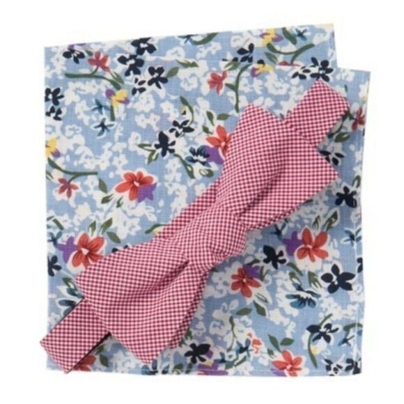Original Penguin –Bow Tie & Pocket Square Set
